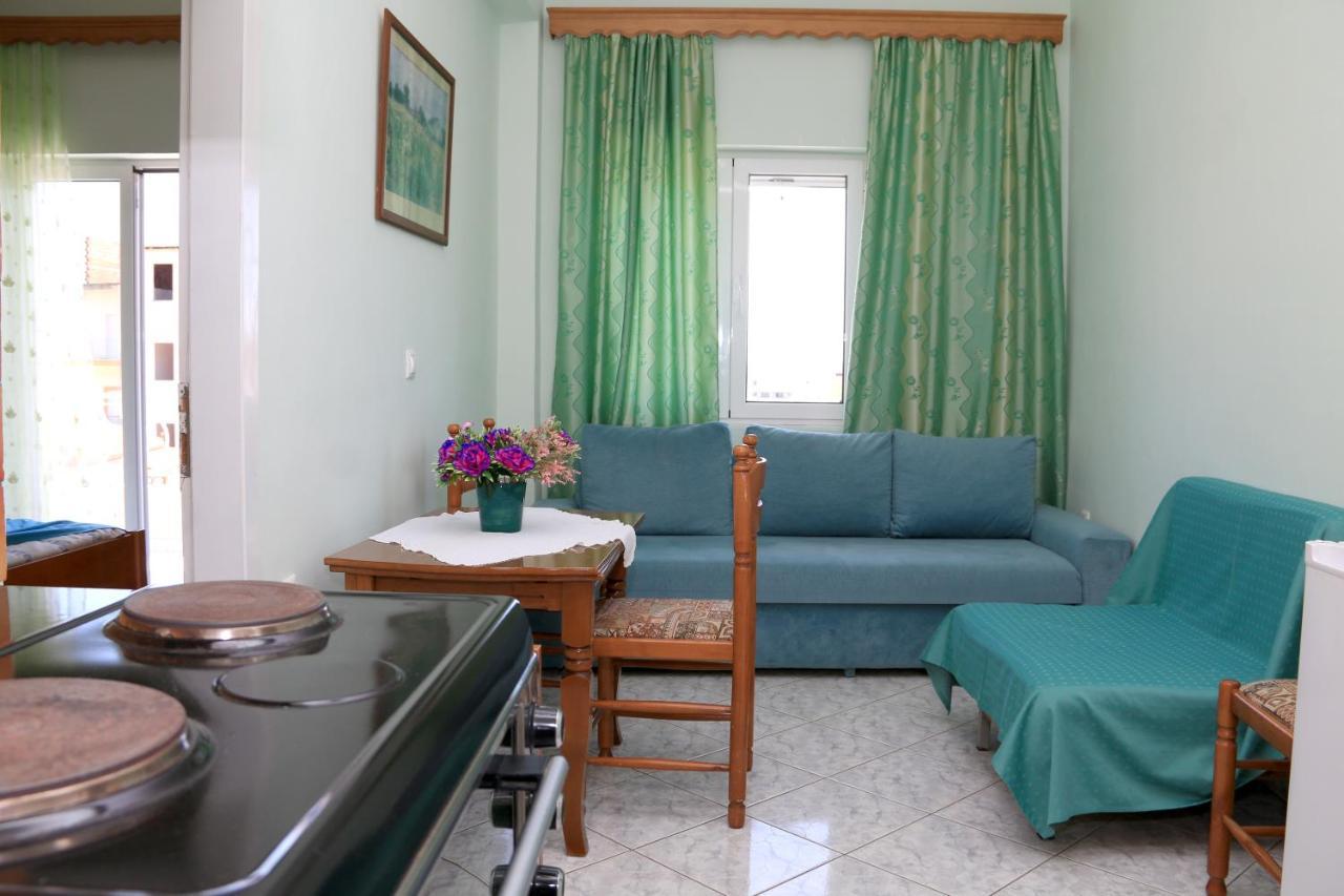 Isabela Apartments Sarande Bagian luar foto