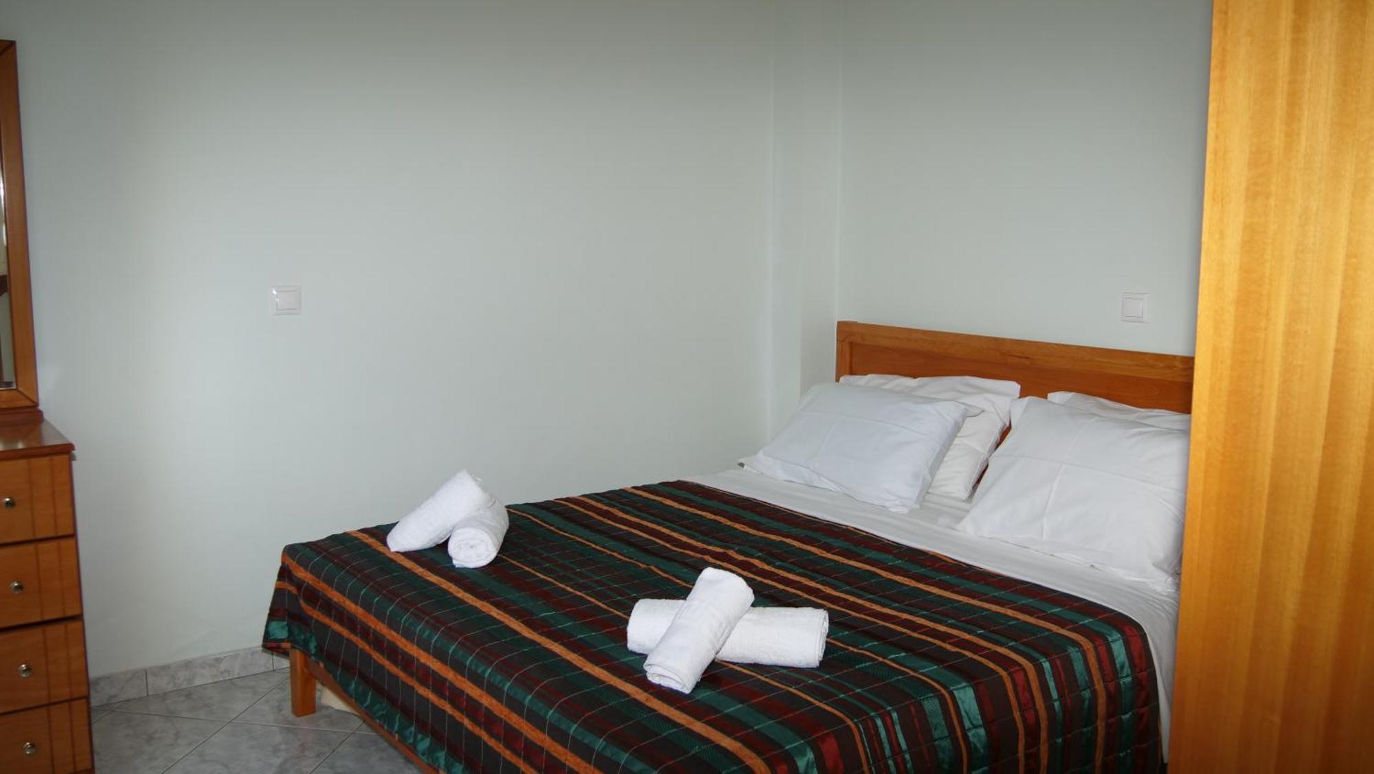 Isabela Apartments Sarande Bagian luar foto